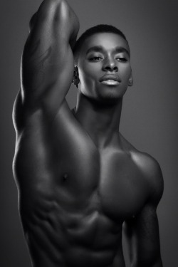 fckyeahprettyafricans:  Ghana Jason Allen Williams   