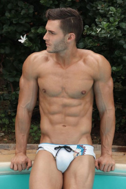 hunkopedia:    Follow Hunk’o’pedia for more hot guys! | Follow