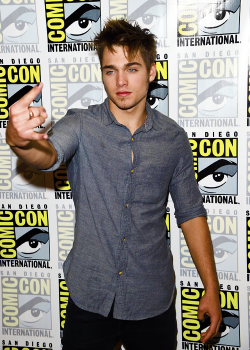teen-wolf-archive: Dylan Sprayberry attends the ‘Teen Wolf’