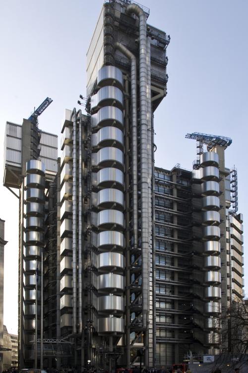 evilbuildingsblog:  The Lloyd’s of London building in… London.