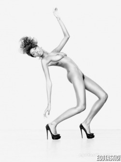 crystal-black-babes:  High Heels: Jessica White – Hot Ebony
