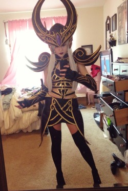 bitterblackberry:  My Syndra cosplay is coming together nicely!