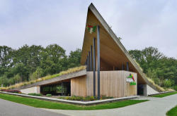 midcenturymodernfreak:  Belgian Pavilion at Floriade |The World