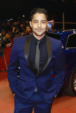 awardseason:    Manish Dayal attends the ‘Viceroy’s House’