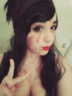 Me bored   free morning = quick (and free) cosplay of The Morrigan