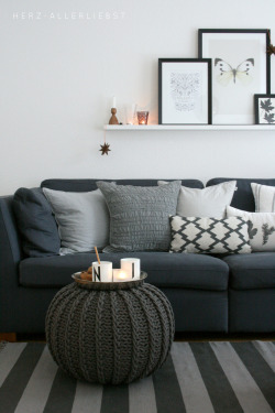 myidealhome:  knitted tea-table (by herz-allerliebst) 