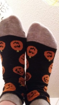 Got me some pairs of Halloween socks today and now I’m