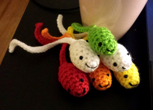 ms-ashri:  moare:  I’m crocheting an army >:D  ahhh look at the cute happy spermmmm~  omfg they’re so goddamn cute I need one. I need one on a keychain. So it can COME everywhere with me :3c