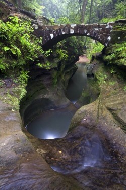 romancejunkette:  Devil’s Bathtub, Hocking Hills State Park,