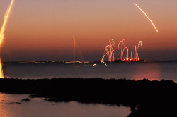 natgeofound:  A long exposure reveals cannonballs’ paths in