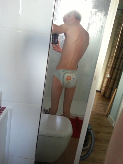 babachris:  Had a request and found a pampers in my stash this morning so hey presto :)