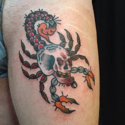 greenpointtattooco:  #skull and #scorpion #tattoo by @johnreardontattoos