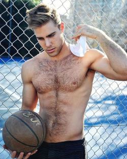 I Love Young Hairy Men