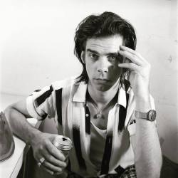 untergangsshow: Nick Cave in the Club Quattro dressing room,