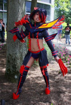 bunny-speak:  I think that @lolitasrequiem is Senketsu  ? 