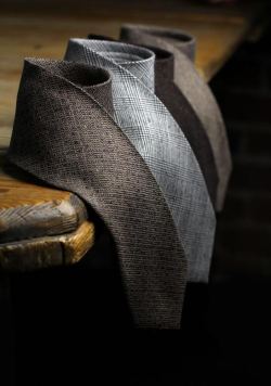 bows-n-ties:  Brown ties every man should own. 