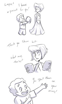 theladyemdraws:  So my sister and I were talking about Lapis