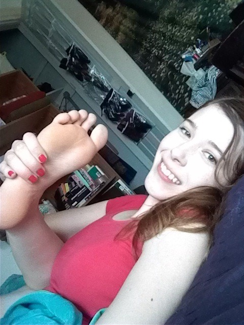 She has great feet