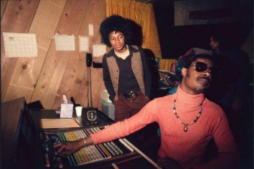 blondebrainpower:  Michael Jackson and Stevie Wonder at the Motown