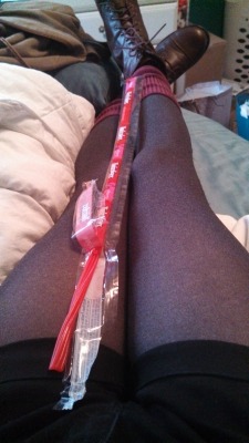 shesfiction:  finally some peace and quiet and a twizzler the