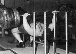 thoughtsandsquats:  Pat Casey, first person to ever bench 600