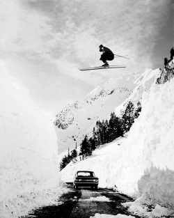 Vintage Ski