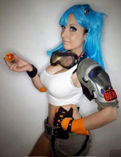 Great Bulma Cosplay!