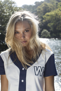 alexisrenmodel:  ROLL IN WITH ALEXIS REN | WRANGLER X GLUESTORE