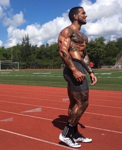 blacktexassmuscle.tumblr.com/post/165656222421/