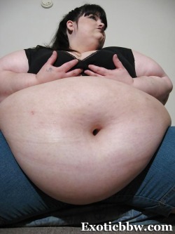 thecutewhale:  Her mother was shocked when she saw how much weight