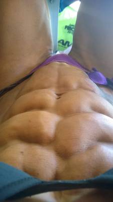 lift24-7everyday:  #6packabs #fitnessmotivation #sexy #superfitchick