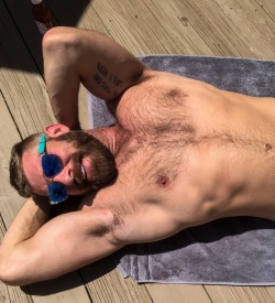 jhnwolf:  furrypty: johnwolf