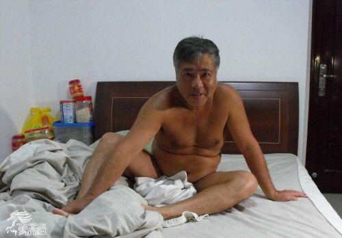 daddybearchub.tumblr.com/post/94230724897/