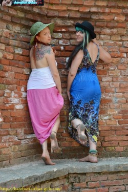 SIZZLING HOT UPDATE from BAREFOOT URBAN GIRLS!!!This week we