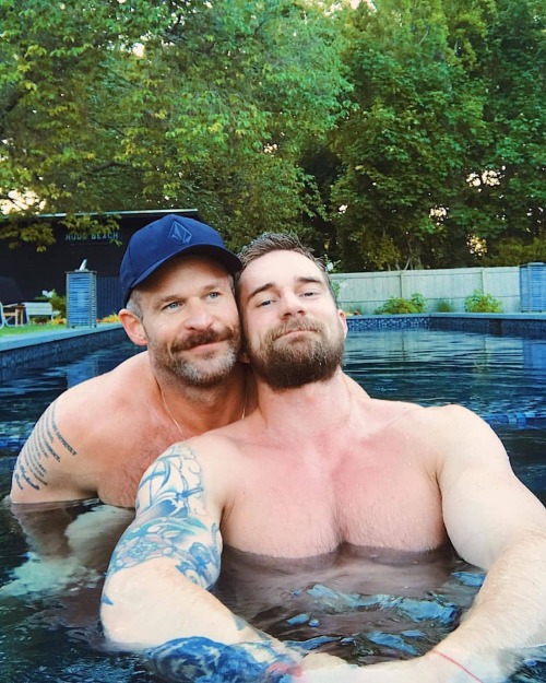 beardedhairyscruffhunks:@abramov_lex and @brettm10 , what a fantastic