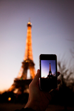 brutalgeneration:  Send a photo to you by vic xia on Flickr.
