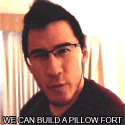 kaneegaa:  2 million-ish people in a bed building a fort yeeee