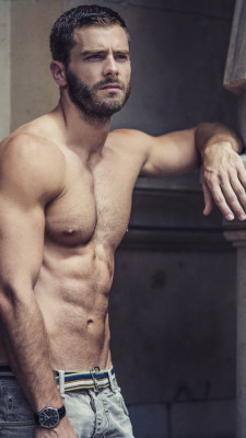 gentlemenallowed:    A tumblr for gentlemen who appreciate other