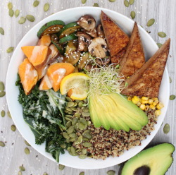 veganzoejessica: My lunch bowl from today-fair trade quinoa,
