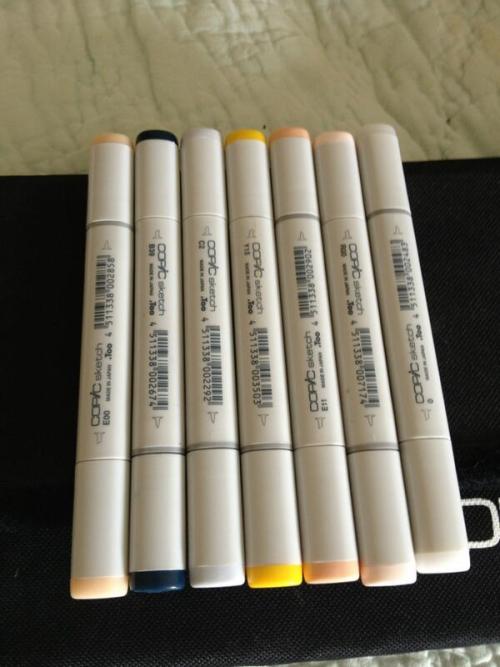 moederes:  hey guys! i’ve had to clean out my room lately and get rid of a bunch of stuff i don’t need, including these copic sketch markers (imo, sketch is the nicest kind)! i don’t want to throw them away, and i know copic marks are very expensive,