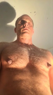 gay nipple fetish