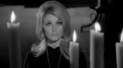  Sharon Tate in Eye of the Devil (1967). 