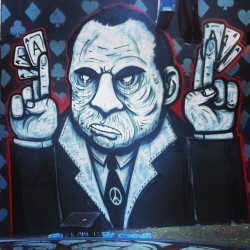 fatbombers:  #sydney #graffiti http://bit.ly/13N59xO