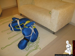 Bound in zentai