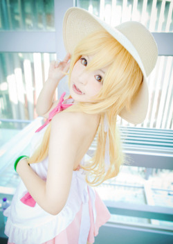 cosplayeverywhere:  Nisemonogatari (偽物語) ~ Oshino Shinobu