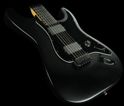 guitarlust:  Jim Root signature Stratocaster and Jazzmaster -