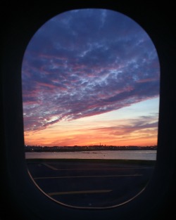 investings: the sky is beautiful. Taken in Boston, MAMy Tumblr