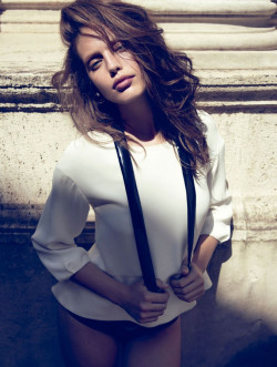 Emily DiDonato Photography by Miguel Reveriego Published in Vogue