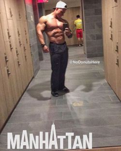 hotmuscularmenblog:  Michael CounihanIG: @nodonutshere
