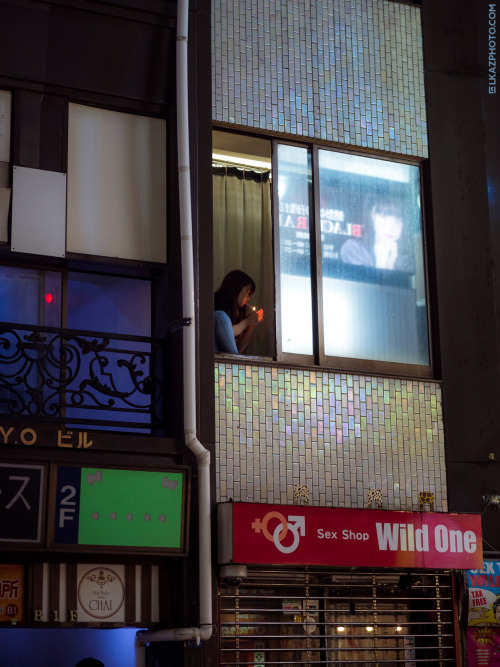 tokyostreetphoto:The Girl in the Window, Kabukicho 歌舞伎町